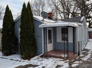 1922 E Princeton St, Peoria, IL