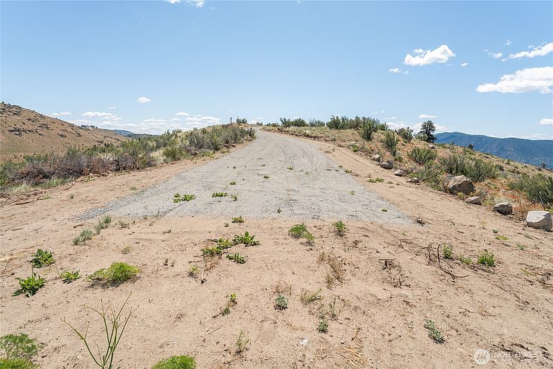 4th image of 717 Glory View Lane Lot #2