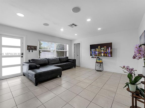 3rd image of 23170 SW 155th Ave