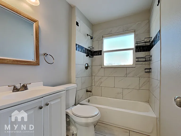 321 Edgefield Dr — Photo 11