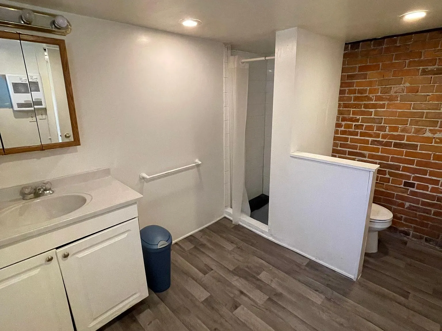 2 bed, $825 — Photo 3