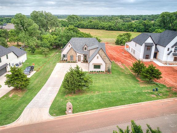 3rd image of 3394 Red Ridge Dr