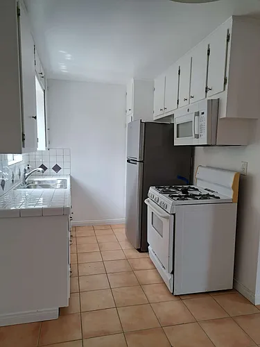 213 S Fresno St Photo 1