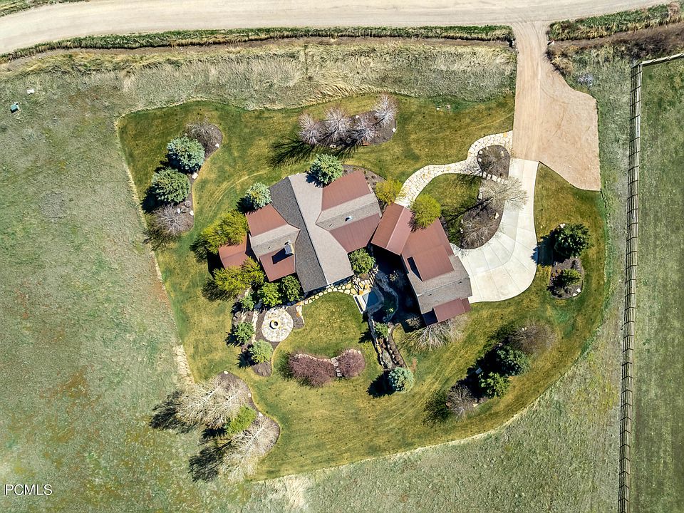1st image of 2579 Splendor Valley Rd