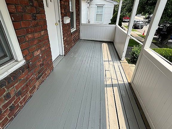 Expansive 140 sq. ft. porch