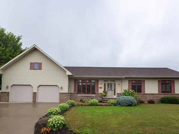 1301 4th Ave SE, Sleepy Eye, MN 56085