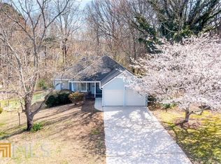 4620 Spring Ridge Dr, Flowery Branch, GA 30542