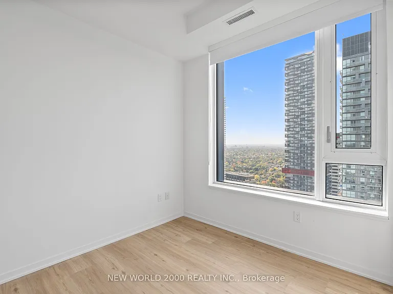 101 Roehampton Ave #3809 — Photo 20