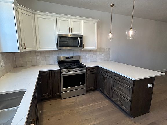 4th image of 13993 S Middle Ridge Ln