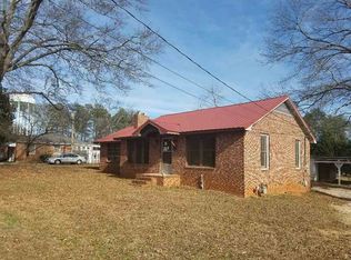 118 Woodrow St, Laurens, SC 29360