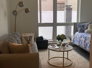 3418 N Lincoln Ave, Chicago, IL 60657