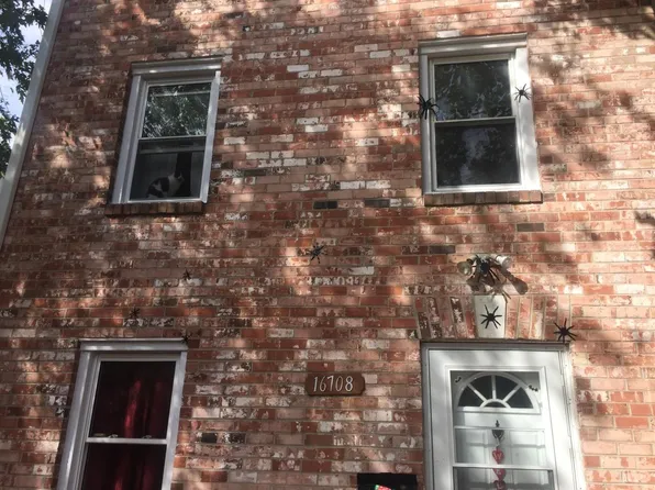 16708 Chowning Ct, Woodbridge, VA 22191