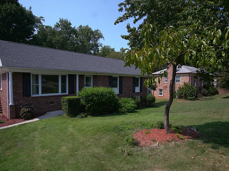 8822 Nottoway Dr — Photo 9