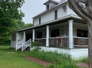 W7615 Davis Rd, Naubinway, MI 49762