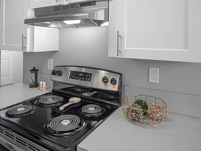 Canyon Park Apartments — Photo 12