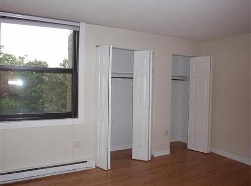 5th image of 45 Trowbridge St APT 5C