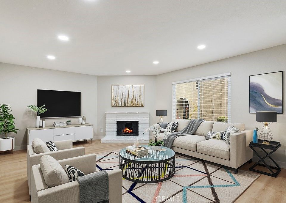 1st image of 133 Tiger Ln