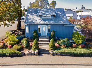 1021 Deal St, Junction City, OR 97448