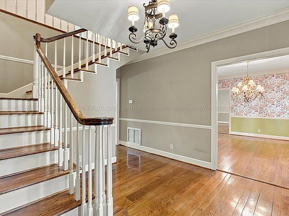 2nd image of 2701 Branchwater Cir