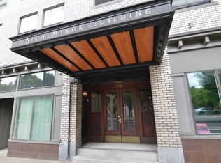 2409 NE M L King Blvd APT 305, Portland, OR 97212