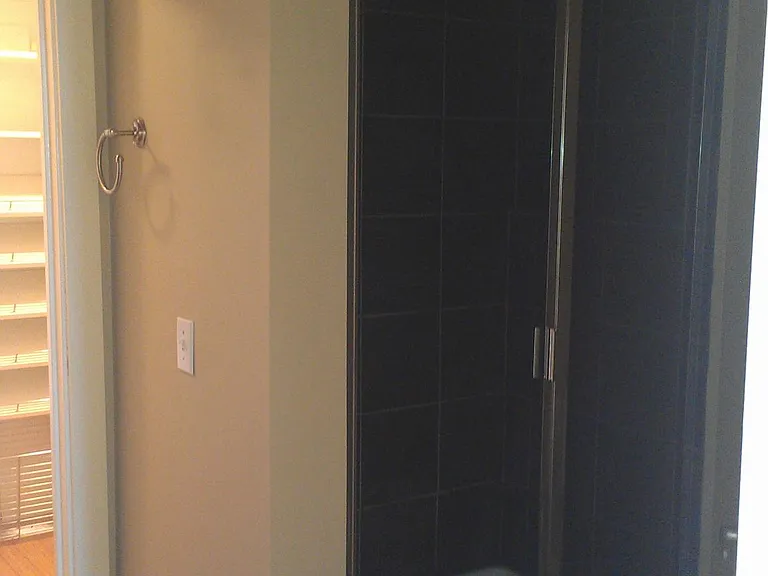 535 S Upper St #402 — Photo 10