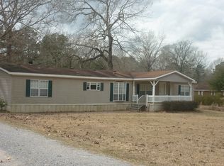 41 H Strange Rd, Lecompte, LA 71346