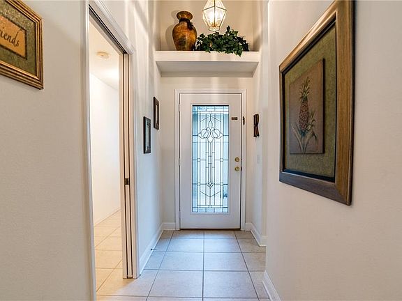 4th image of 1931 Rocky Pointe Dr