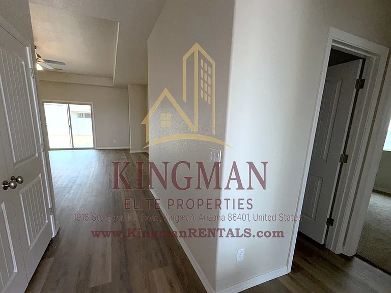 3397 E Cane Dr — Photo 2