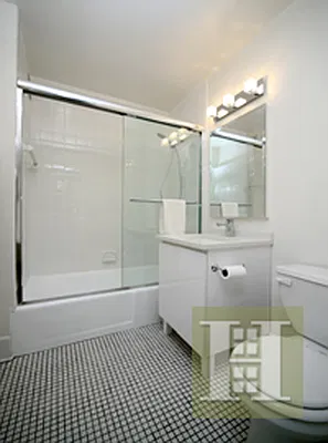 Rented by Halstead Real Estate | media 32