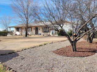 1923 Bumblebee Dr, Chino Valley, AZ 86323