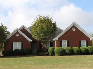 148 Sunningdale Dr, Winder, GA 30680