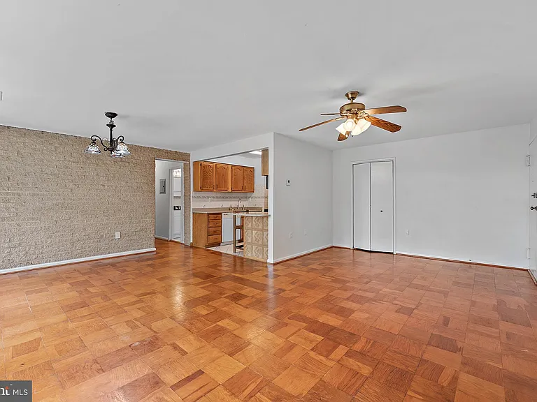 4420 Briarwood Ct N #25 — Photo 3