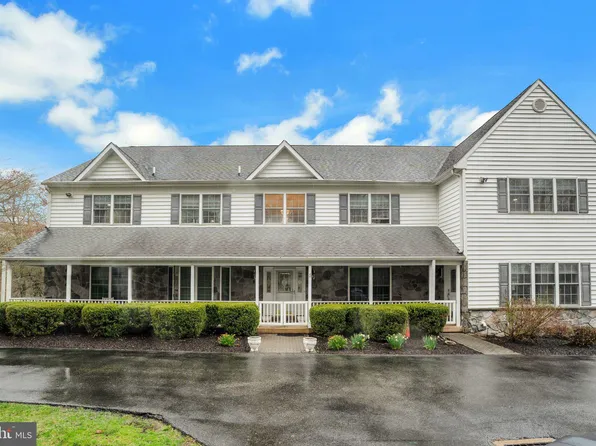 458 Arbor Way, Chester Heights, PA 19017