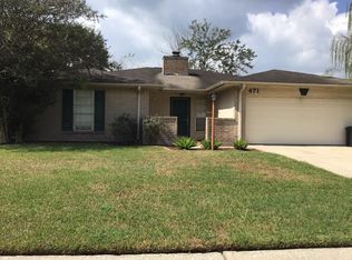 471 Reseda Dr, Webster, TX 77598