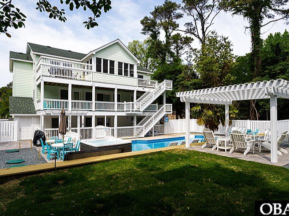 4th image of 111 Four Seasons Ln #3