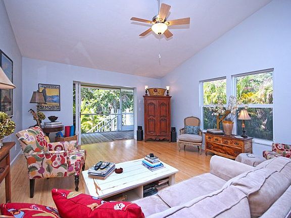 5th image of 731 Nerita St