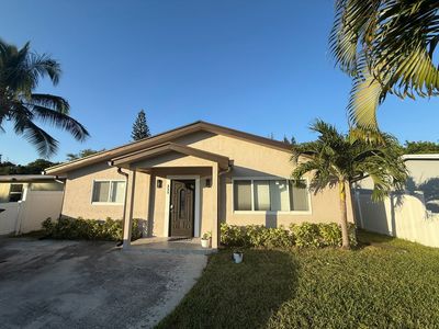 255 Glouchester St, Boca Raton, FL, 33487
