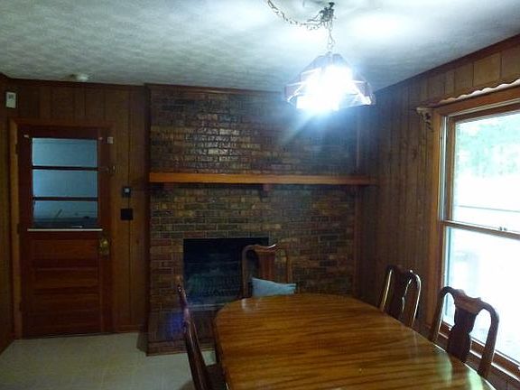 3rd image of 2021 Hutchinson Dr
