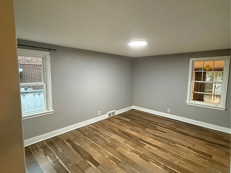 106 E Morris Ave #UPPER — Photo 6