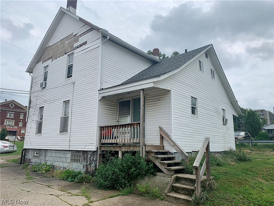 2nd image of 326-328 E Columbia St