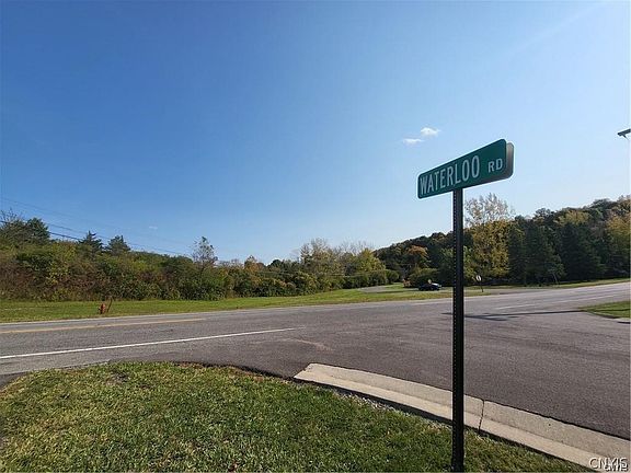 3rd image of Peck Hill Rd #22