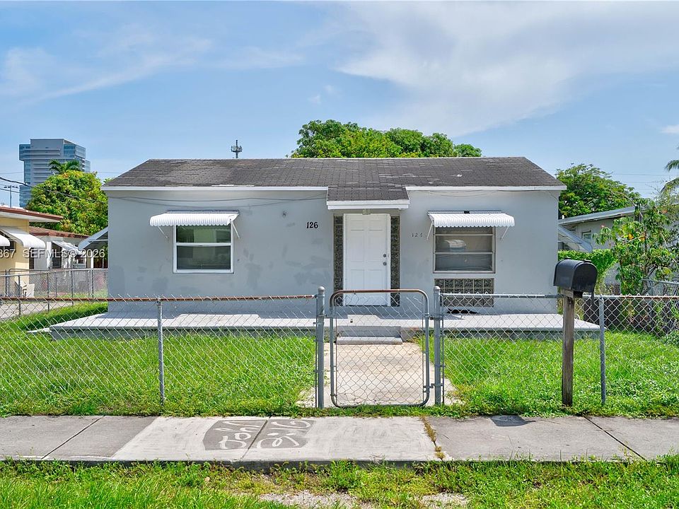 1st image of 126 SE 4th St