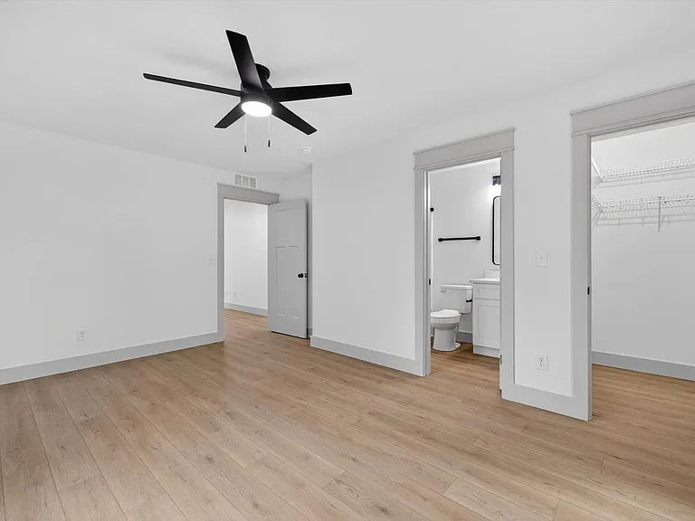 416 N Jefferson St #2 — Photo 8