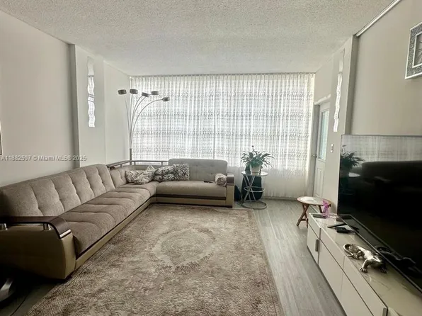 1825 S Ocean Dr #Penthouse 6, Hallandale, FL 33009