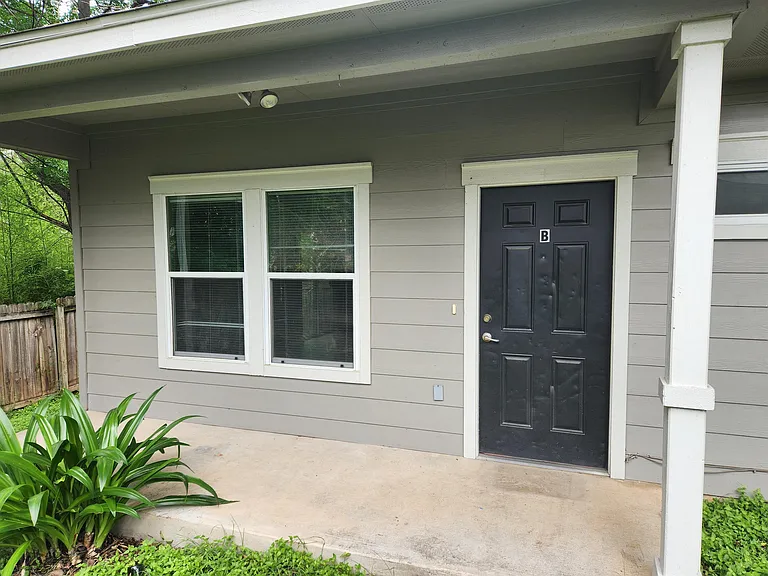 1604 Singleton Ave #B — Photo 12