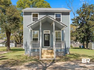 206 W Verbena Ave, Foley, AL 36535