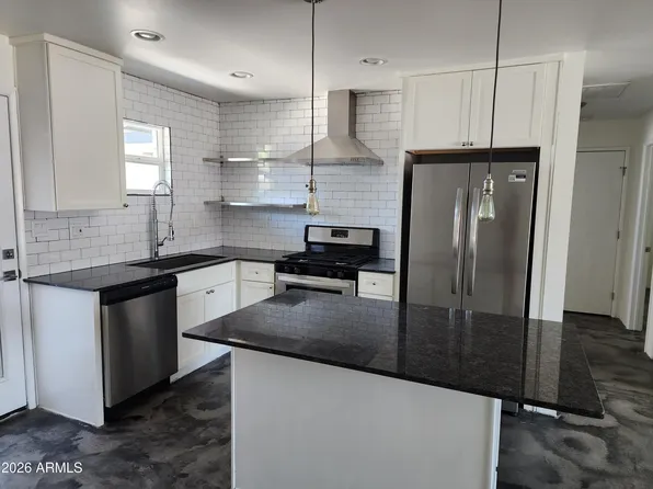 3426 N 37th St, Phoenix, AZ