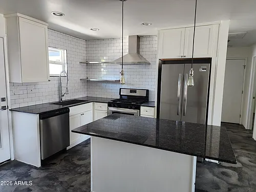 3416 N 37th St Photo 1