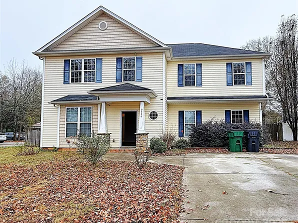 9724 Harris Rd #T, Charlotte, NC 28211