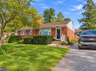 521 Mark Dr, Westminster, MD 21157
